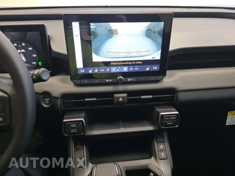 2026 Toyota RAV4 Plug-In Hybrid SE - miniatura 10