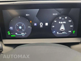 2026 Toyota RAV4 Plug-In Hybrid SE - miniatura 9