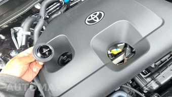 2026 Toyota RAV4 Plug-In Hybrid SE - miniatura 18