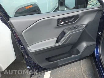 2026 Toyota RAV4 Plug-In Hybrid SE - miniatura 15