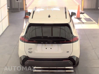 2026 Toyota RAV4 Plug-In Hybrid SE - miniatura 6