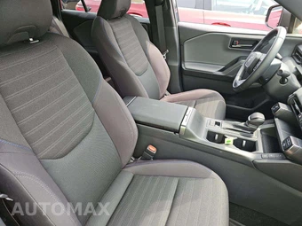 2026 Toyota RAV4 Plug-In Hybrid SE - miniatura 18
