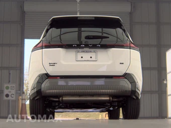 2026 Toyota RAV4 Plug-In Hybrid SE - miniatura 7