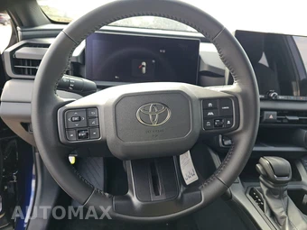2026 Toyota RAV4 Plug-In Hybrid SE - miniatura 10