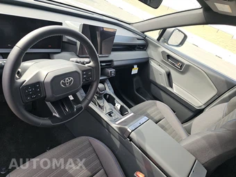 2026 Toyota RAV4 Plug-In Hybrid SE - miniatura 11