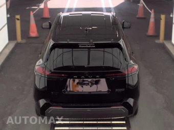 2026 Toyota RAV4 Plug-In Hybrid SE - miniatura 5