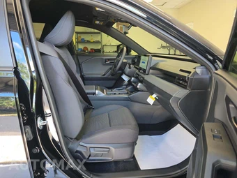 2026 Toyota RAV4 Plug-In Hybrid SE - miniatura 18