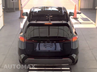 2026 Toyota RAV4 Plug-In Hybrid SE - miniatura 6