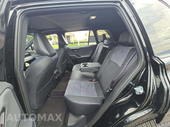 2026 Toyota RAV4 Plug-In Hybrid XSE - miniatura 10