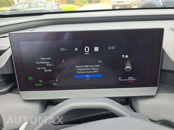 2026 Toyota RAV4 Plug-In Hybrid XSE - miniatura 6