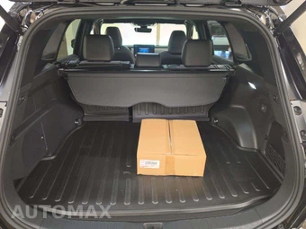 2026 Toyota RAV4 Plug-In Hybrid XSE - miniatura 14