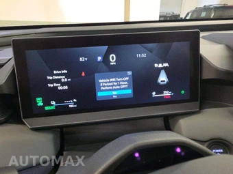2026 Toyota RAV4 Plug-In Hybrid XSE - miniatura 9