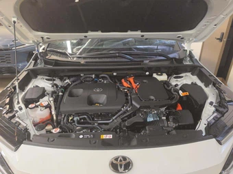 2026 Toyota RAV4 Plug-In Hybrid XSE - miniatura 24