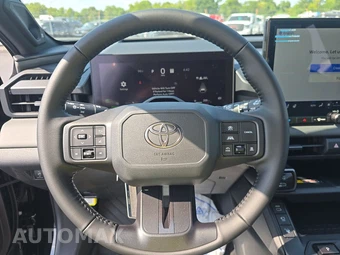 2026 Toyota RAV4 Plug-In Hybrid XSE - miniatura 16