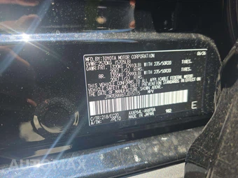 2026 Toyota RAV4 Plug-In Hybrid XSE - miniatura 5