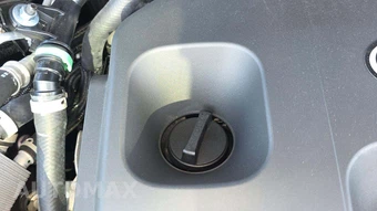 2026 Toyota RAV4 Plug-In Hybrid XSE - miniatura 22