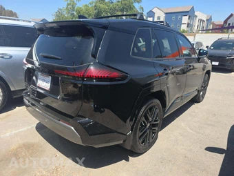 2026 Toyota RAV4 Plug-In Hybrid XSE - miniatura 3