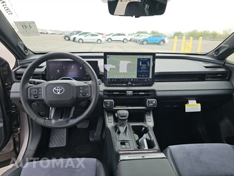 2026 Toyota RAV4 Plug-In Hybrid XSE - miniatura 11