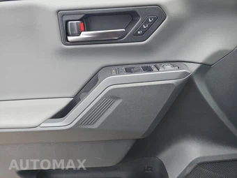 2026 Toyota RAV4 Plug-In Hybrid XSE - miniatura 9