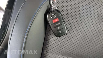2026 Toyota RAV4 Plug-In Hybrid XSE - miniatura 18