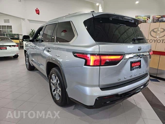2026 Toyota Sequoia 1794 Edition - miniatura 2