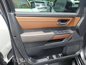 2026 Toyota Sequoia 1794 Edition - miniatura 15