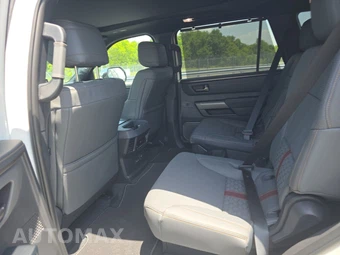 2026 Toyota Sequoia Capstone - miniatura 19