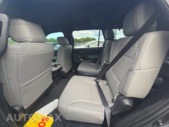 2026 Toyota Sequoia Limited - miniatura 19