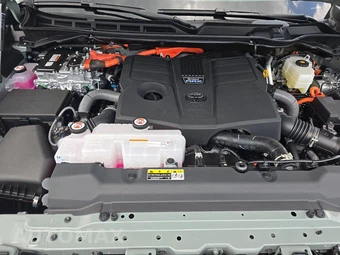 2026 Toyota Sequoia Limited - miniatura 16