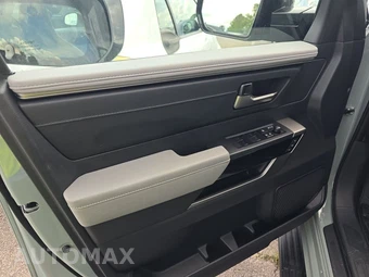 2026 Toyota Sequoia Limited - miniatura 9