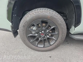 2026 Toyota Sequoia Platinum - miniatura 10
