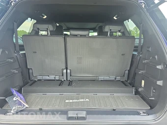 2026 Toyota Sequoia Platinum - miniatura 24