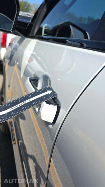 2026 Toyota Sequoia Platinum - miniatura 35