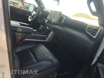 2026 Toyota Sequoia Platinum - miniatura 8