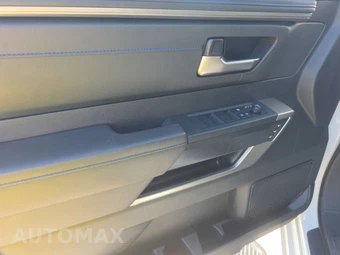 2026 Toyota Sequoia Platinum - miniatura 9