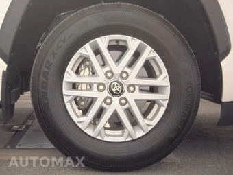 2026 Toyota Sequoia SR5 - miniatura 10