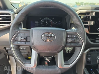 2026 Toyota Sequoia SR5 - miniatura 16