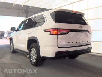 2026 Toyota Sequoia SR5 - miniatura 8