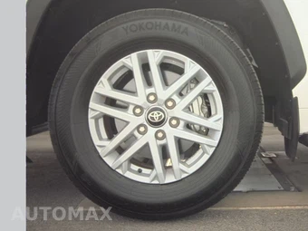 2026 Toyota Sequoia SR5 - miniatura 9