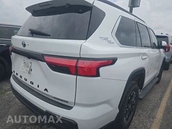 2026 Toyota Sequoia SR5 - miniatura 4