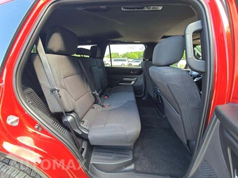 2026 Toyota Sequoia SR5 - miniatura 14