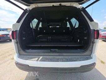 2026 Toyota Sequoia SR5 - miniatura 12