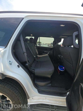 2026 Toyota Sequoia SR5 - miniatura 14