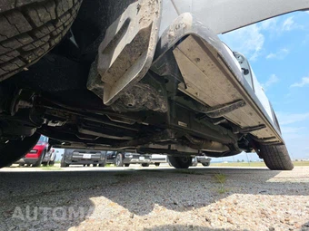 2026 Toyota Sequoia SR5 - miniatura 4