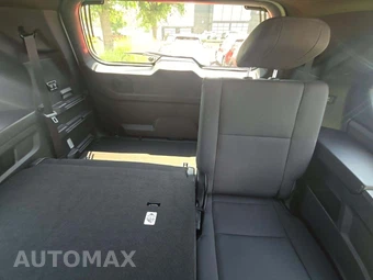 2026 Toyota Sequoia SR5 - miniatura 14