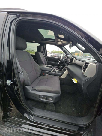 2026 Toyota Sequoia SR5 - miniatura 16