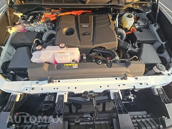 2026 Toyota Sequoia SR5 - miniatura 16
