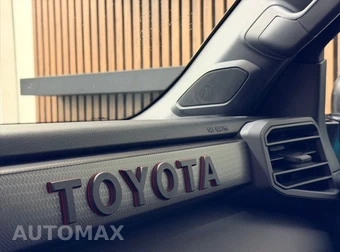 2026 Toyota Sequoia TRD Pro - miniatura 22