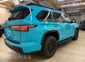 2026 Toyota Sequoia TRD Pro - miniatura 7