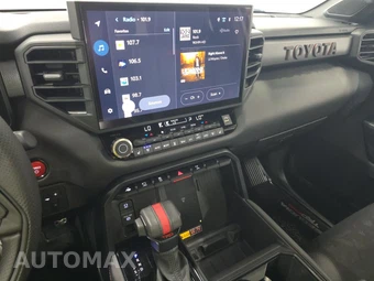 2026 Toyota Sequoia TRD Pro - miniatura 11